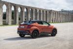 Toyota C-HR Hybrid 2019 года (WW)